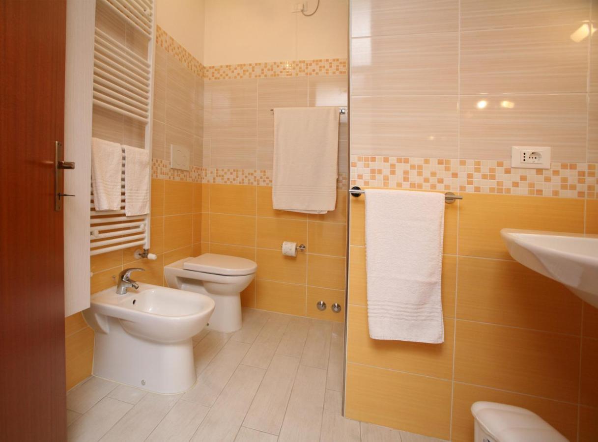 I Salici Di Laura Bed & Breakfast Porto Fuori Exterior photo